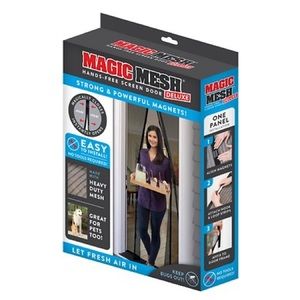 Magic Mesh Hands-Free Screen Door